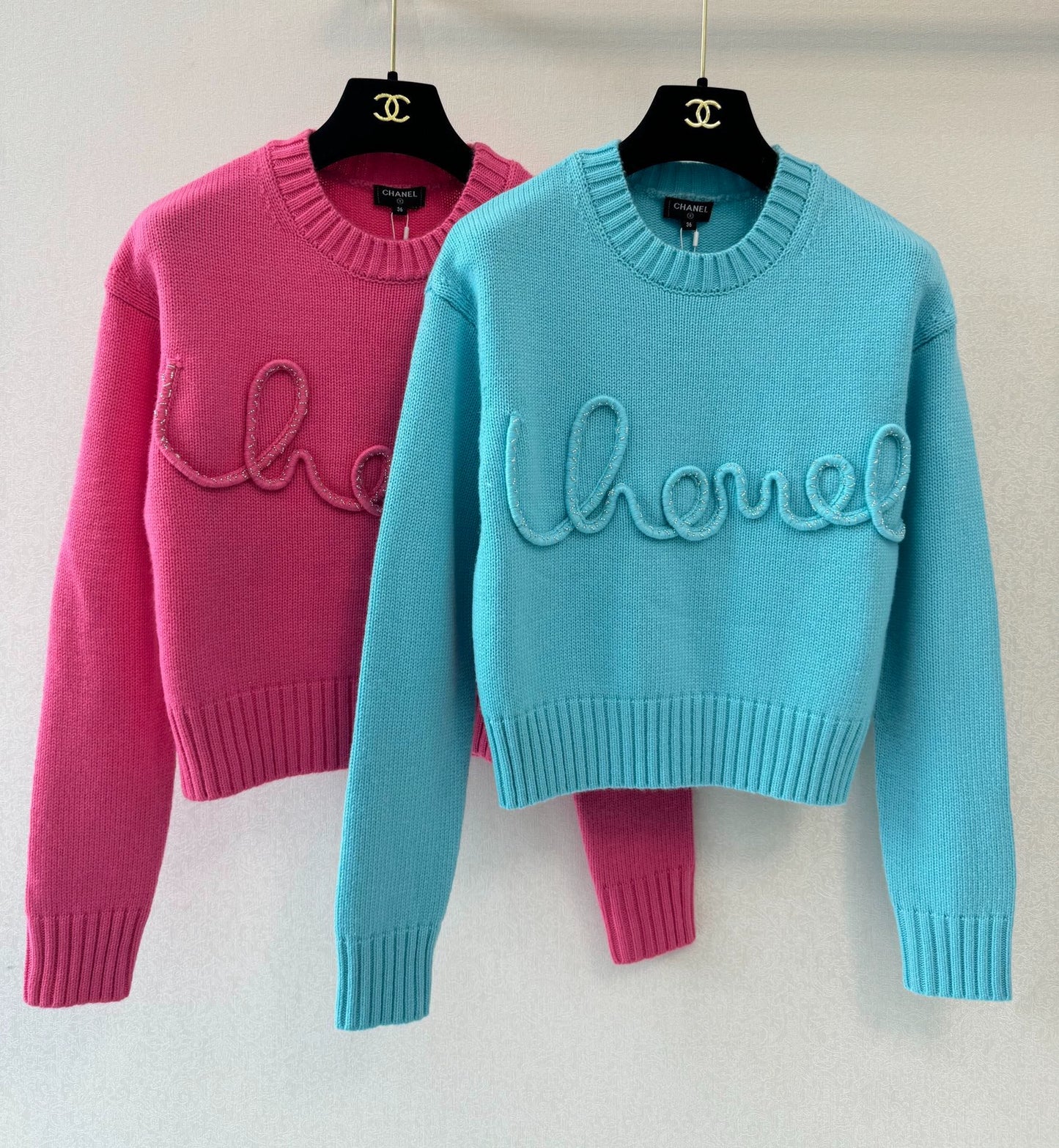 3D letter knitted sweater