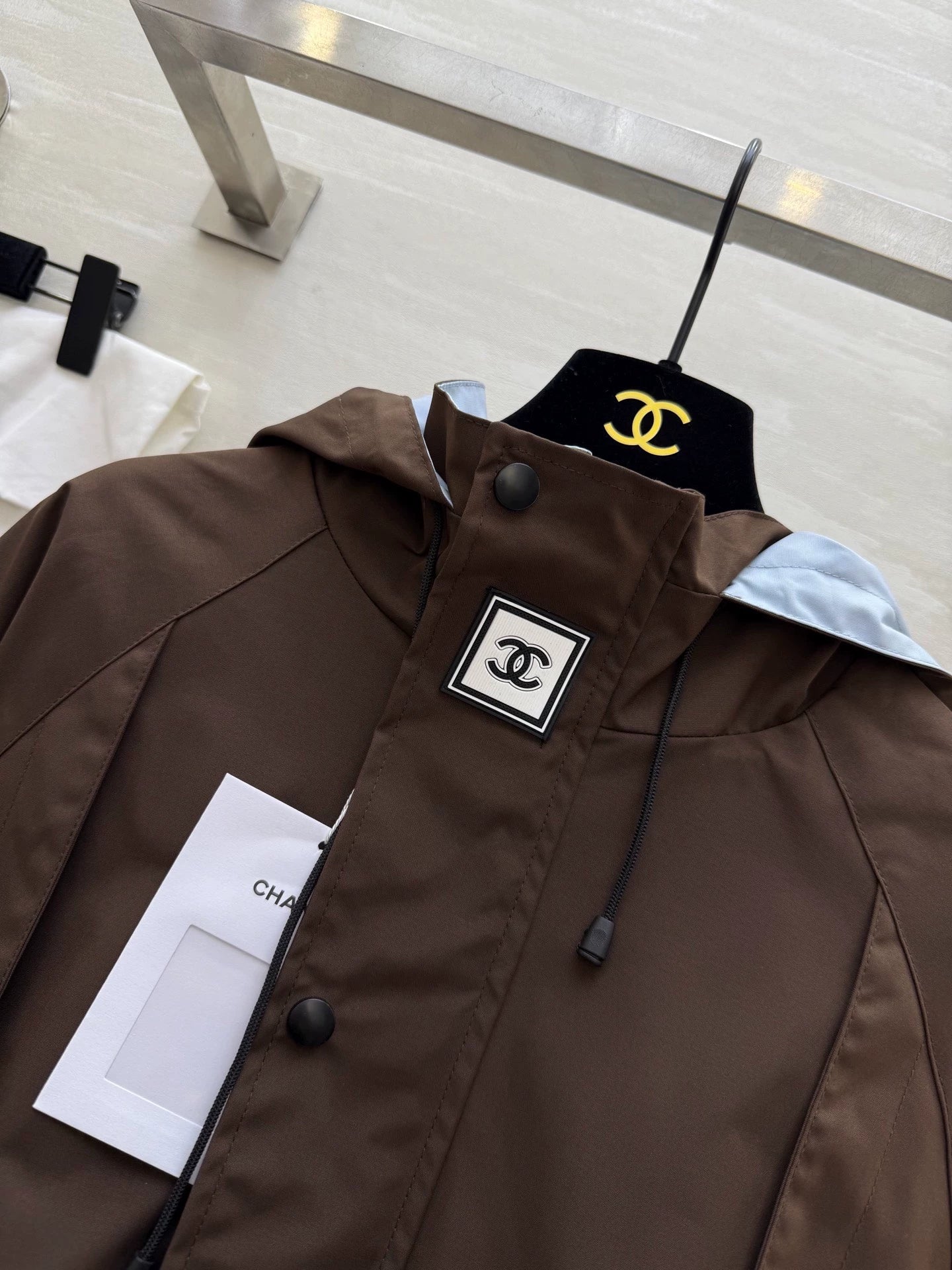 New color blocked hooded short jacket ‼️