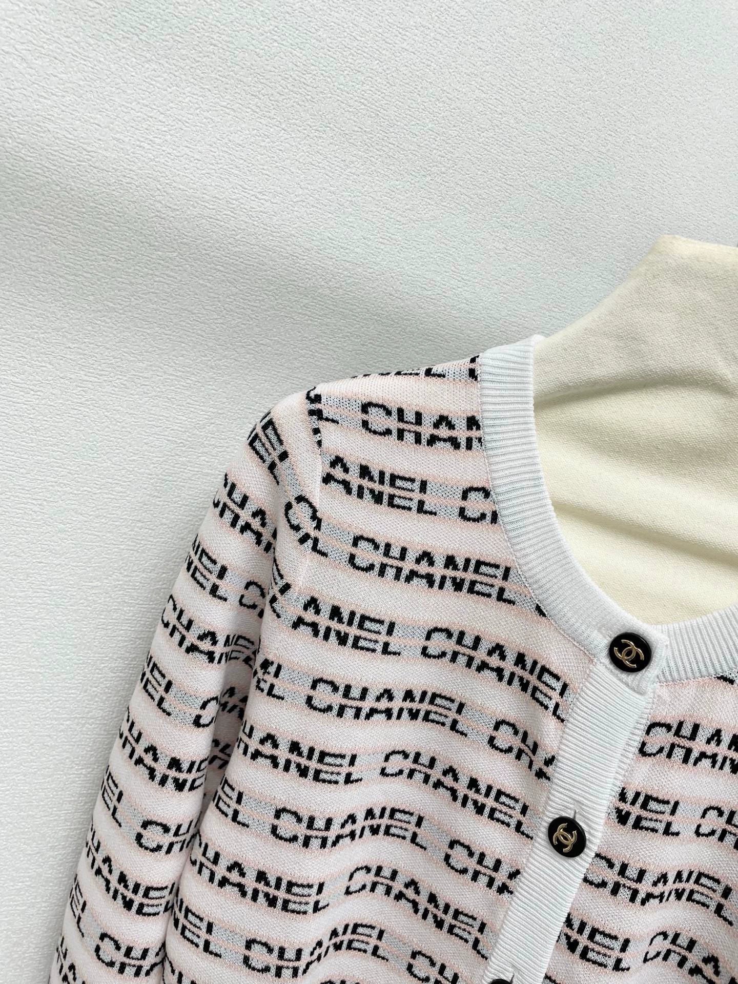 25fw Alphabet striped cardigan