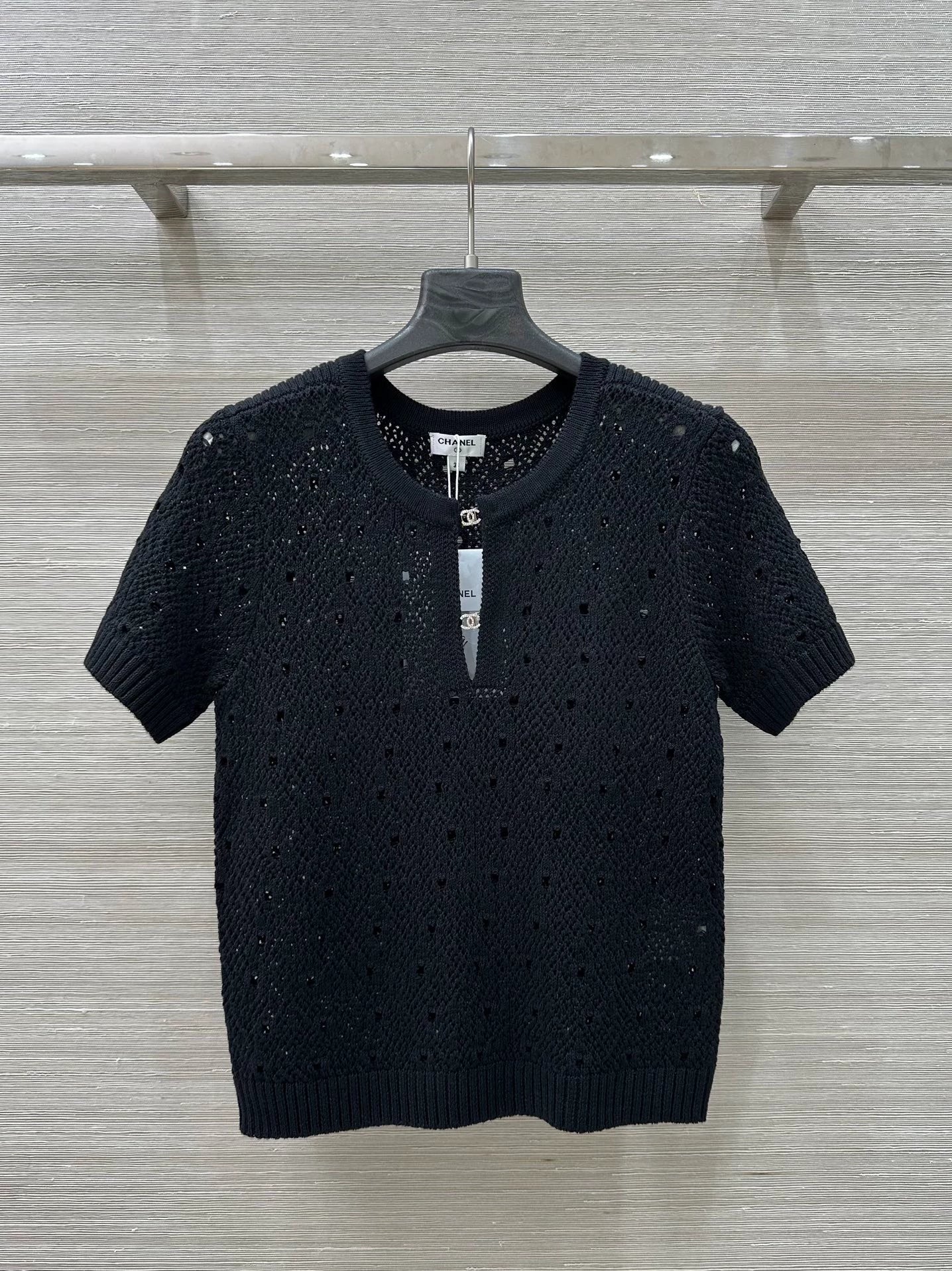 25fw hollow crocheted short-sleeved top