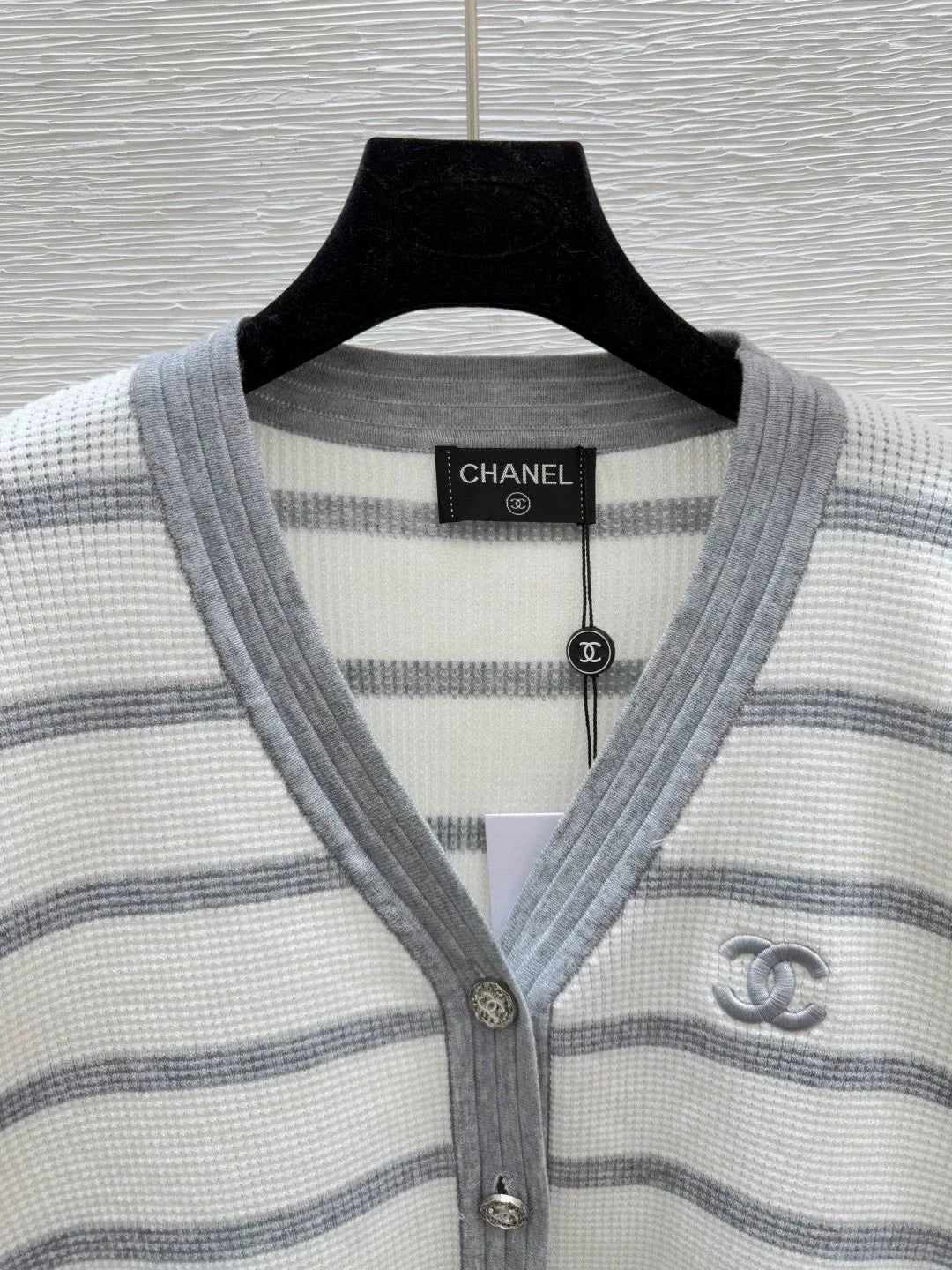 25fw Striped knitted cardigan