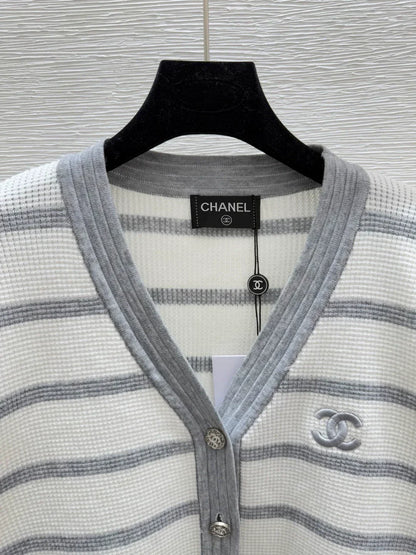 25fw Striped knitted cardigan