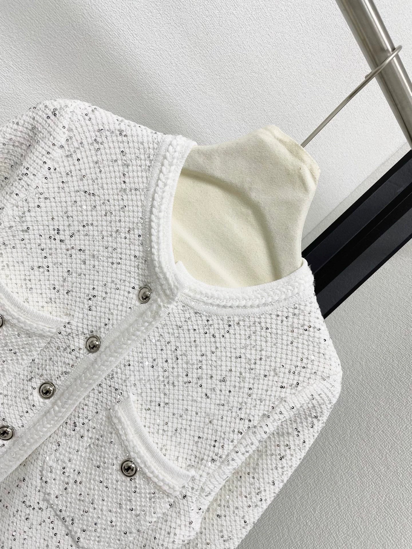 25fw Fragrant sequin short jacket