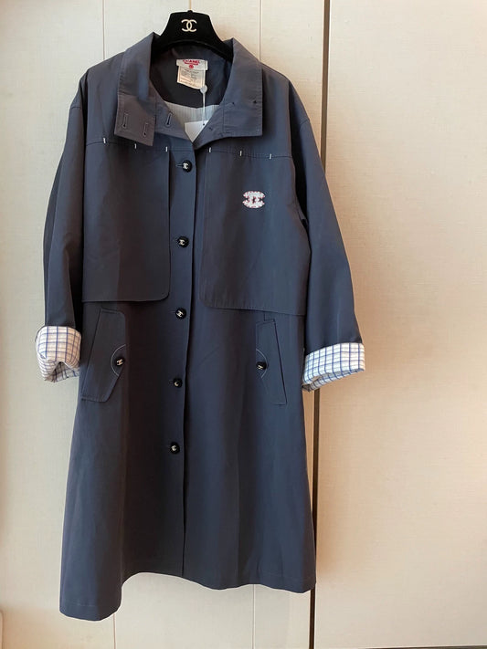 Tibetan long windbreaker