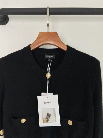 25fw Lion head buckle spliced knitted sweater（Medieval Series）