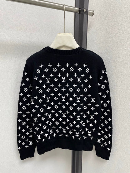 Old flower embroidery knitted sweater