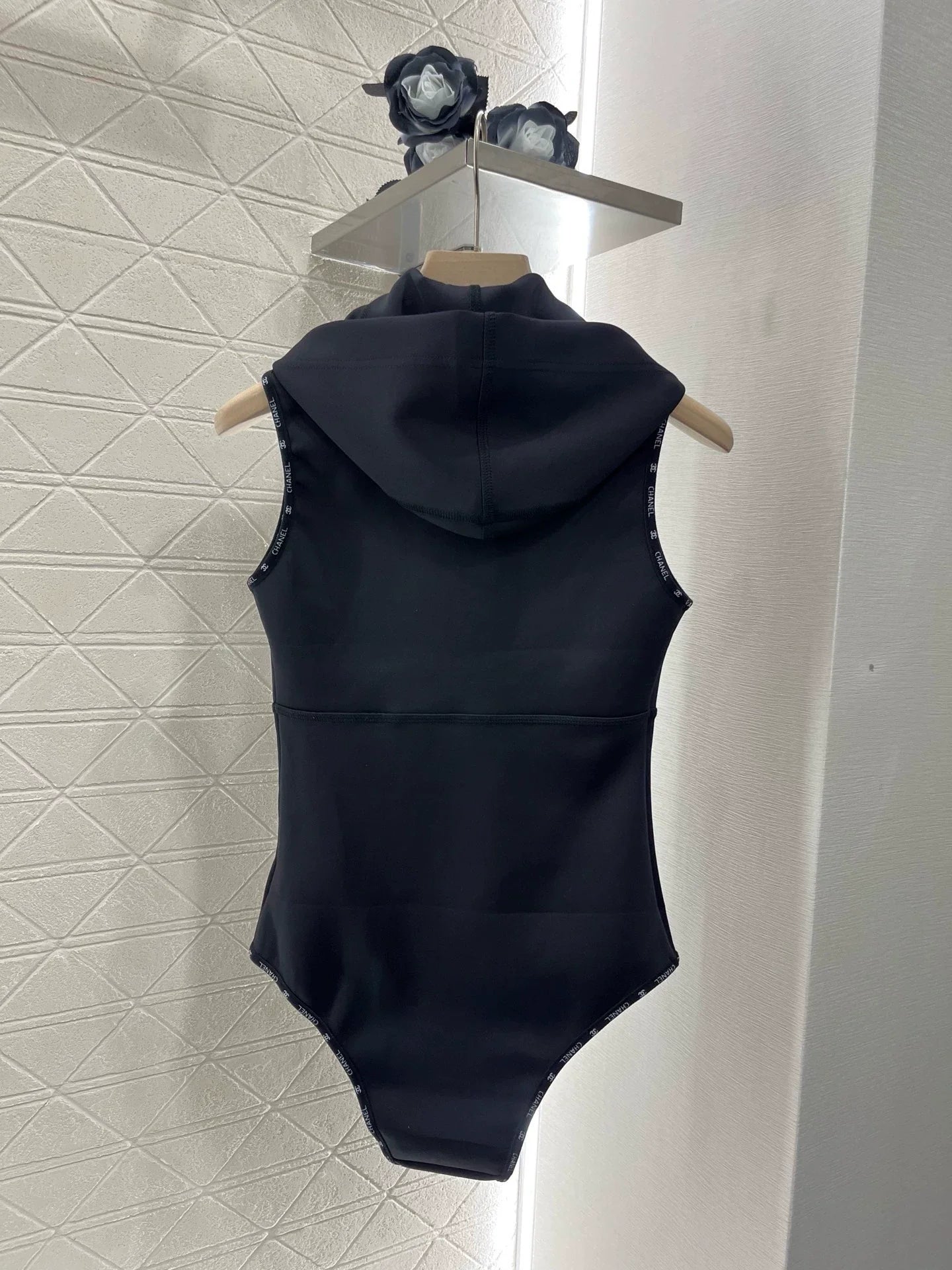 25 New Hooded Zipper One-piece Tankini Swimsuit