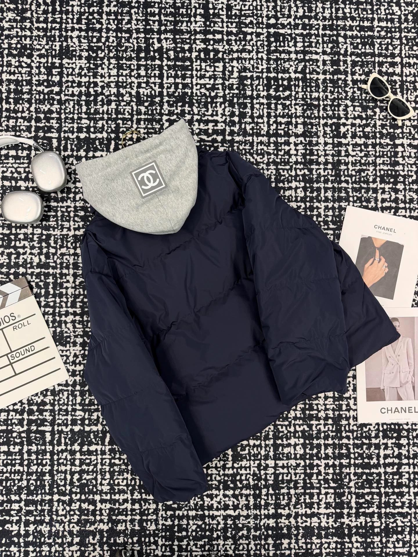 Fake two-piece spliced hoodie, hat, goose down suit