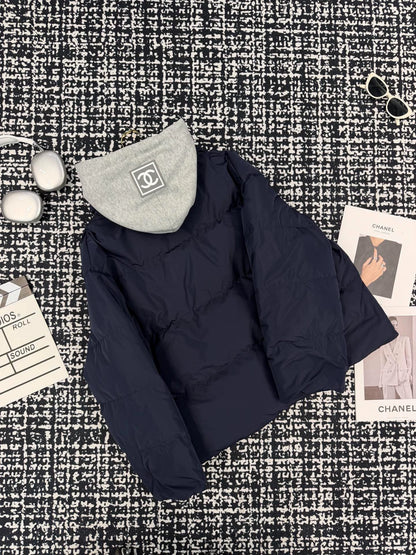 Fake two-piece spliced hoodie, hat, goose down suit