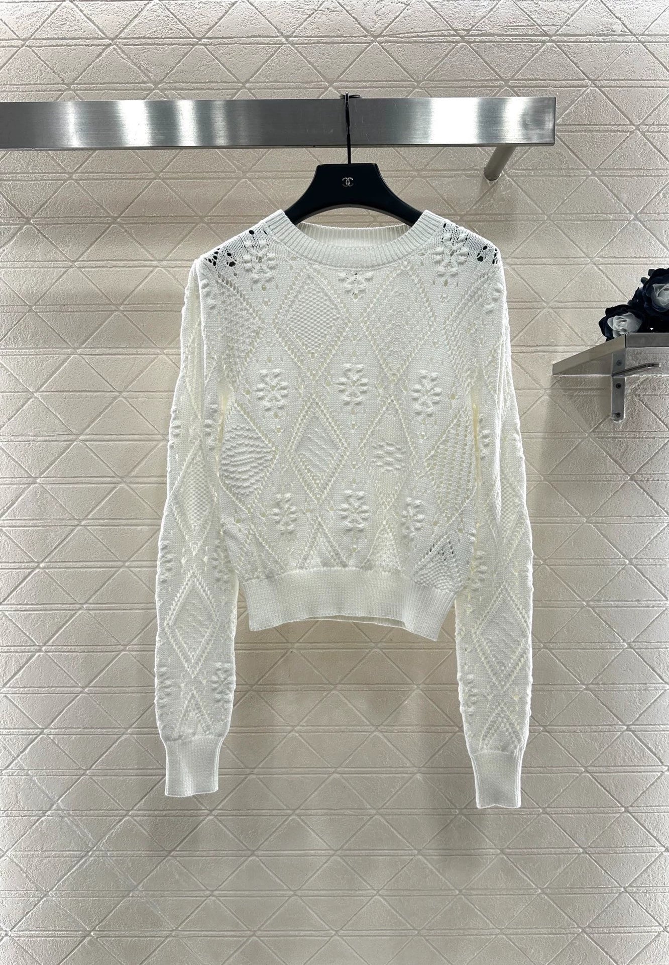 Hollow jacquard knitted pullover sweater