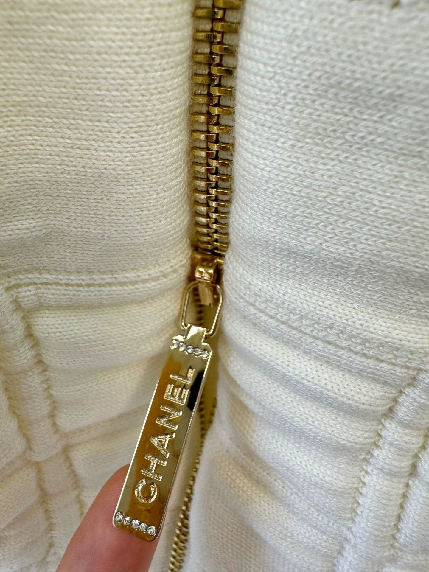 Diamond patterned jacket