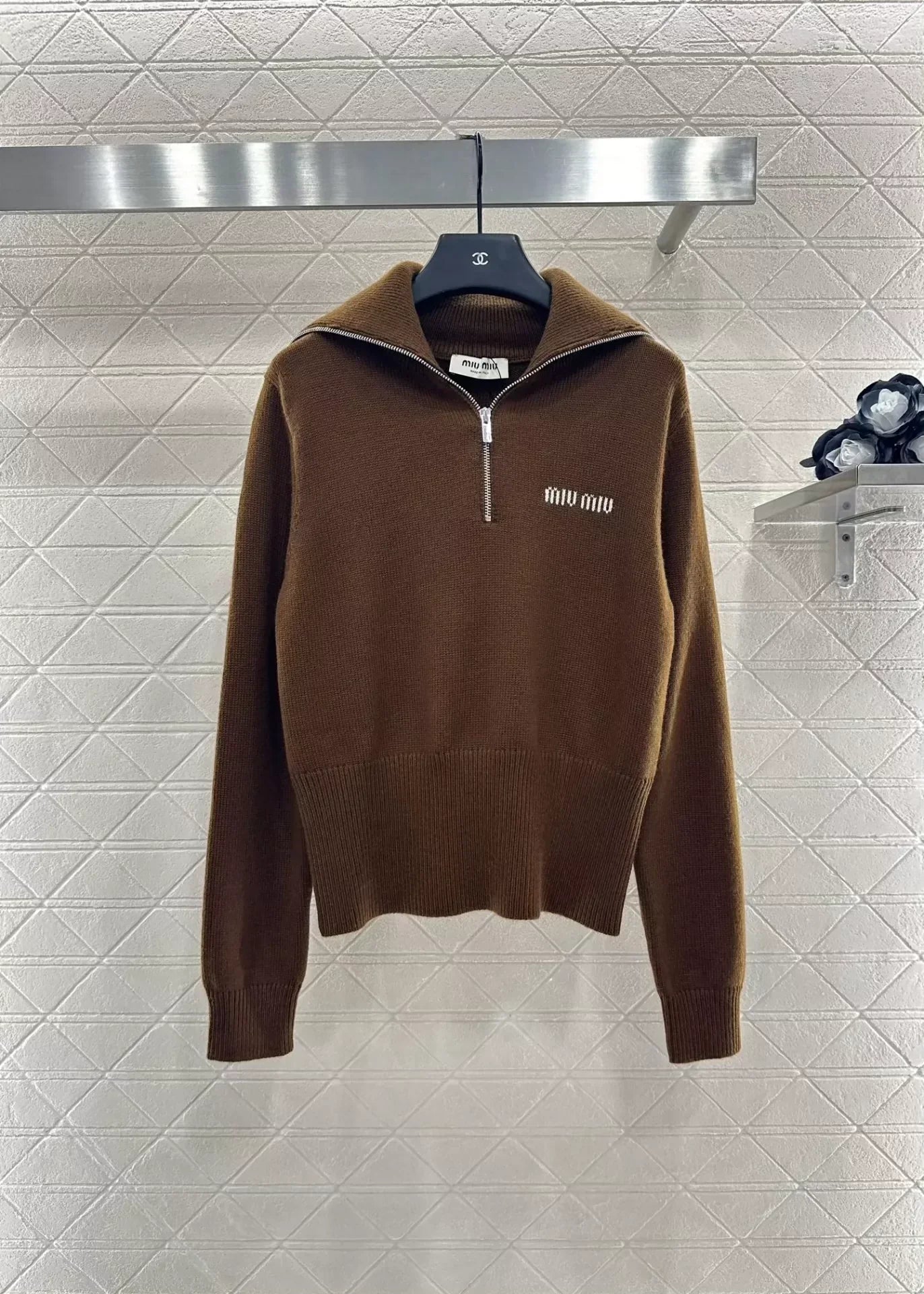 25fw Zipper lapel knit top