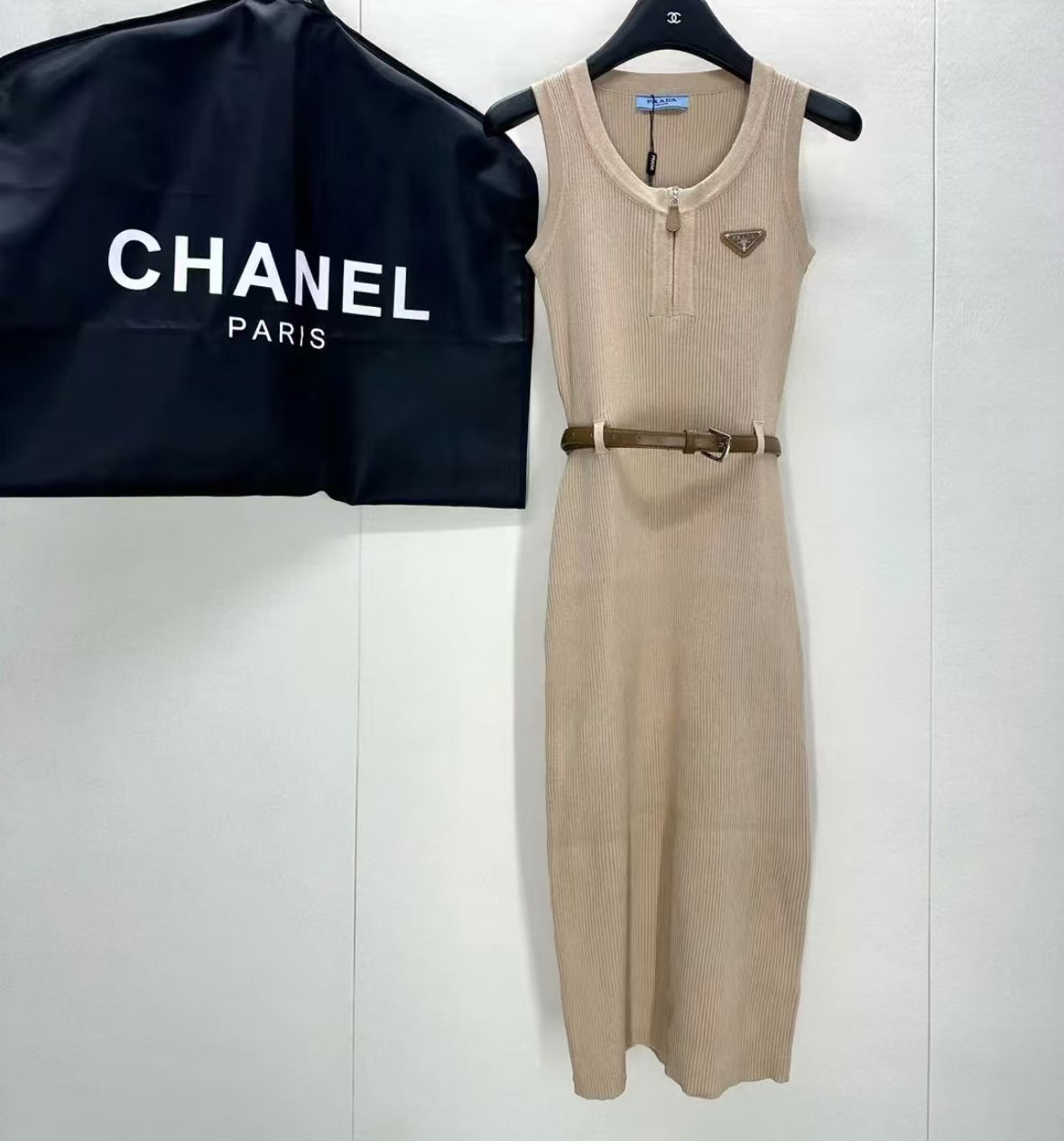 Minimalist Classic Half-Zip Knit Dress