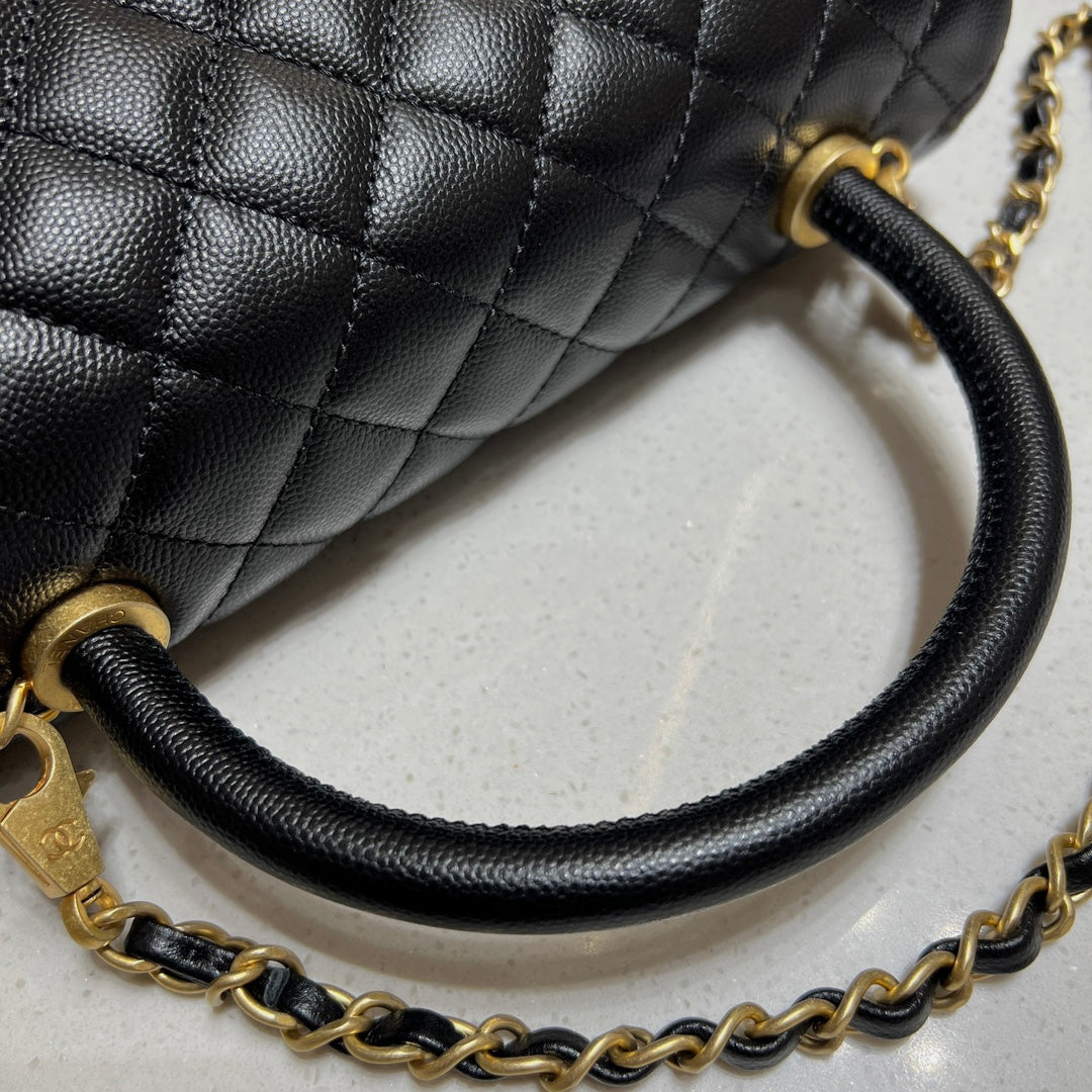 LARGE FLAP BAG WITH TOP HANDLE 29  Small Grained Calfskin Black