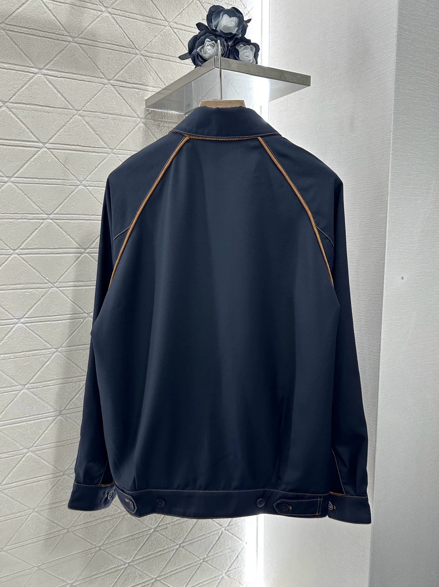 25SS contrast color silhouette jacket suit