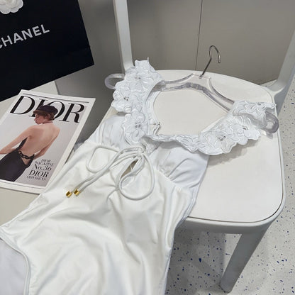 25 Flower Shoulder White One-piece Swimsuit