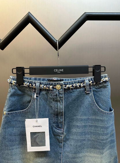 25 Nostalgic Washed Denim Skirt