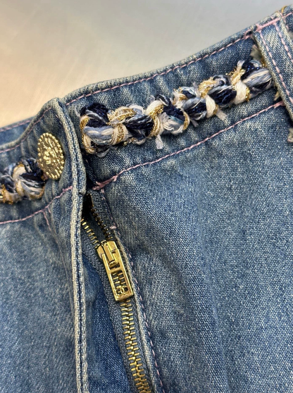 25 Nostalgic Washed Denim Skirt