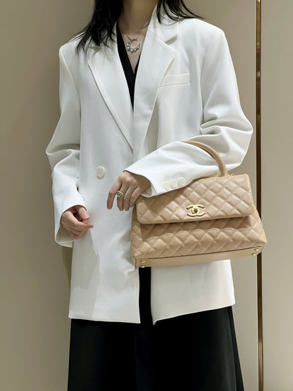 LARGE FLAP BAG WITH TOP HANDLE 29  Small Grained Calfskin Light Teas