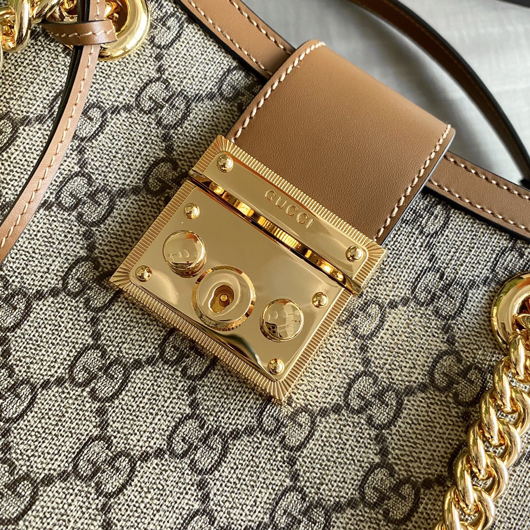 Padlock small shoulder bag Beige/ebony GG Supreme canvas, with brown leather detail