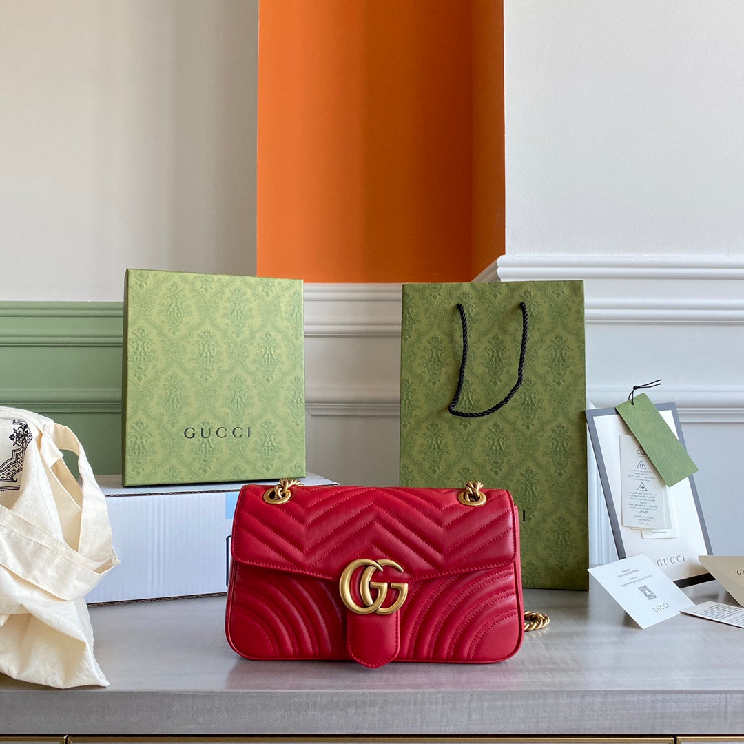 Marmont small shoulder bag Black / White / Red / Gray Blue