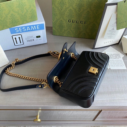 Marmont mini shoulder bag Black / White / Red / Gray Blue