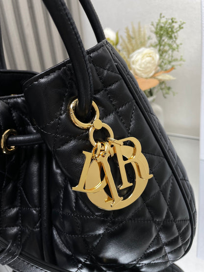 Medium  Nolita Bag Black Macrocannage Lambskin