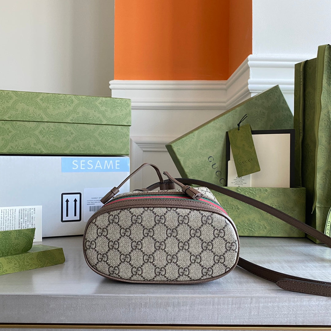 Ophidia small bucket bag Beige/ebony GG Supreme canvas