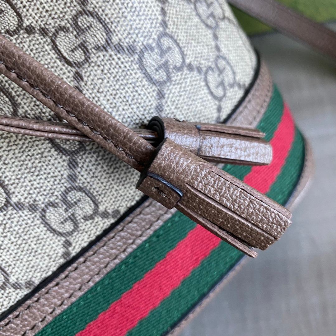 Ophidia small bucket bag Beige/ebony GG Supreme canvas