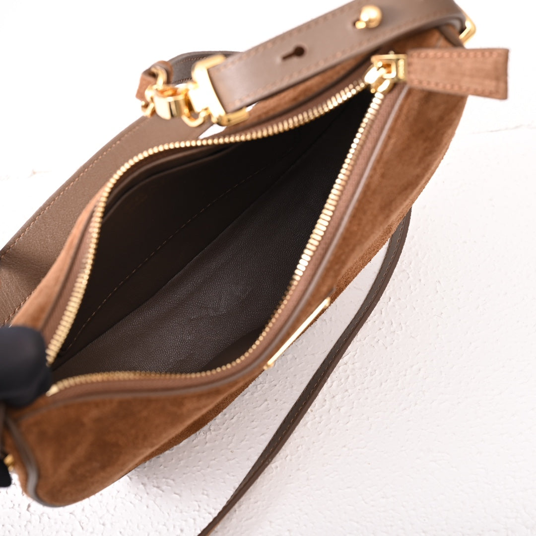 PProduct details Nubuck  leather