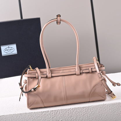 LuxSoft Medium leather handbag