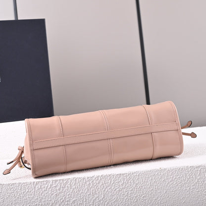 LuxSoft Medium leather handbag