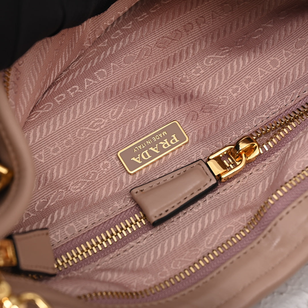 LuxSoft Medium leather handbag