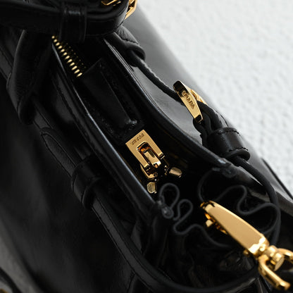 LuxSoft Medium leather handbag