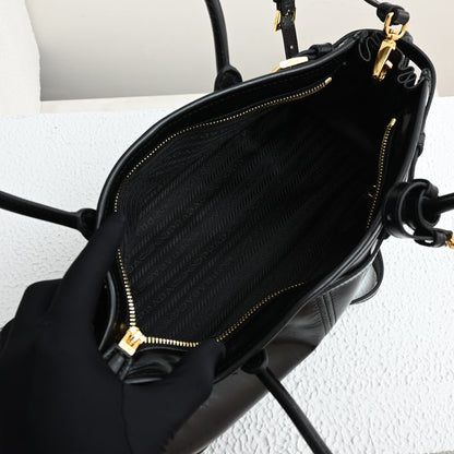 LuxSoft Medium leather handbag