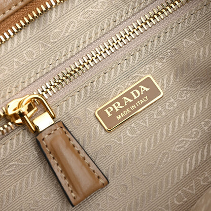 LuxSoft Medium leather handbag