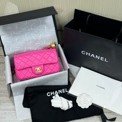 CF20 Golden Globe CLASSIC HANDBAG  Lambskin Rose Red