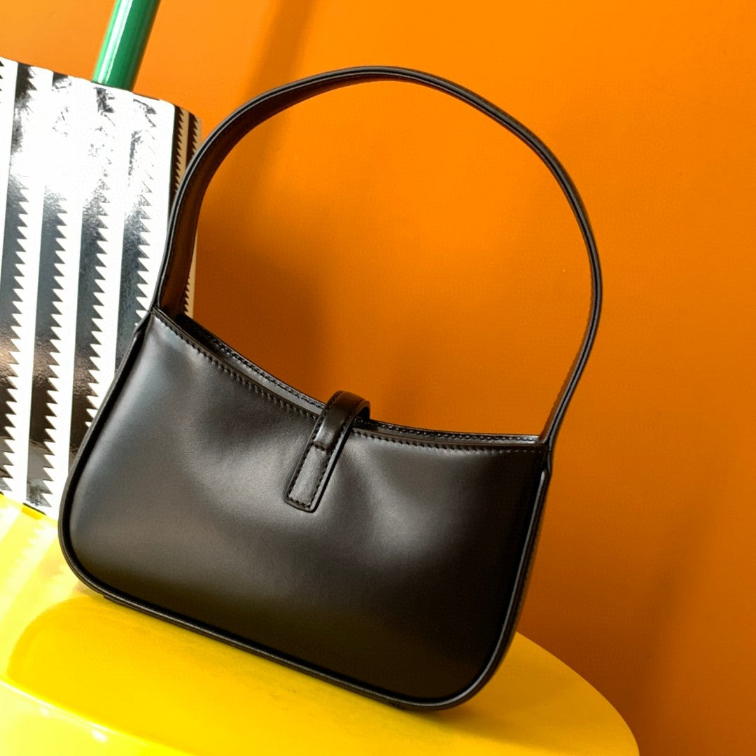 MINI LE 5 À 7 IN SMOOTH LEATHER