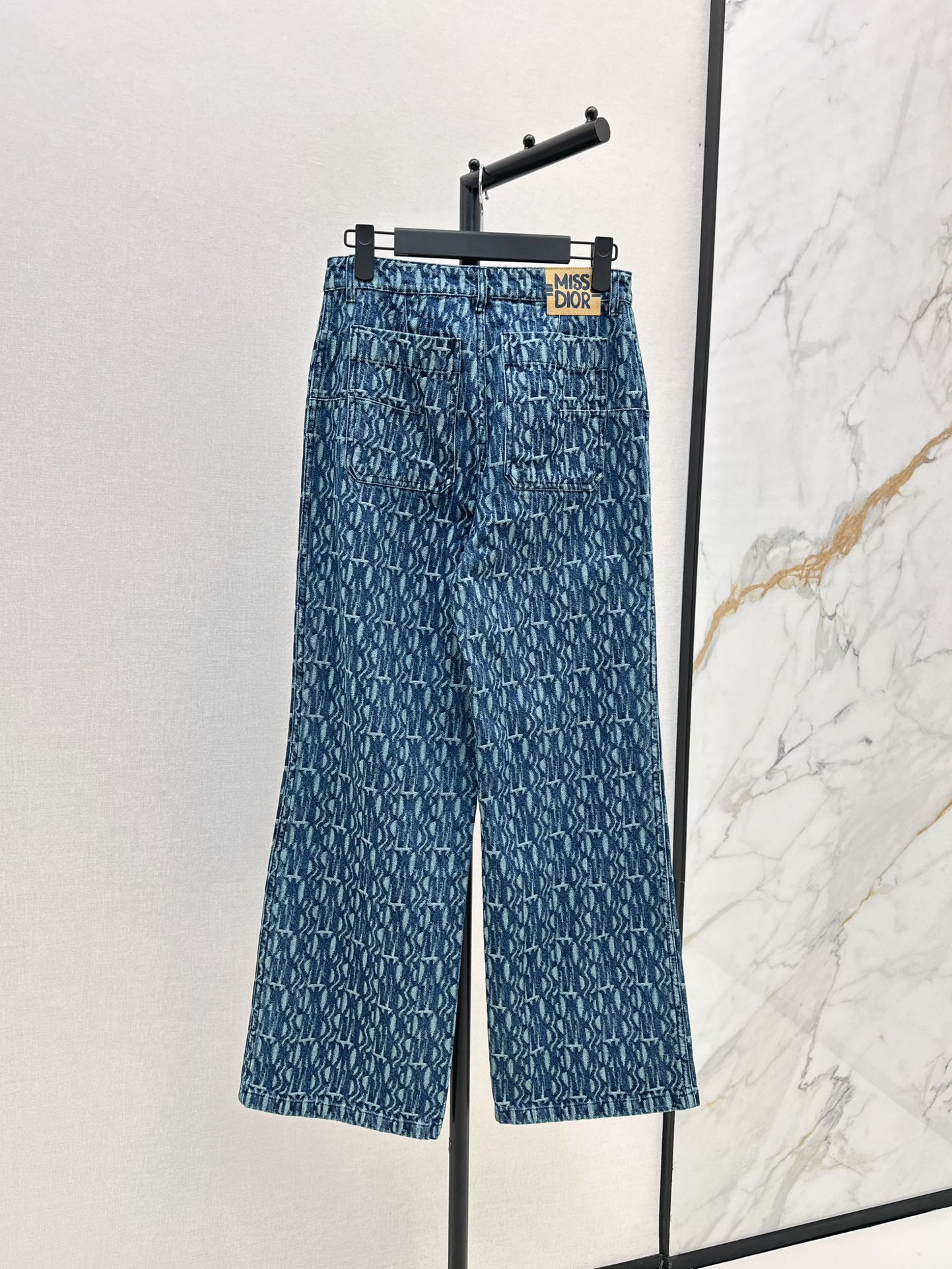D 24fw miss jacquard jeans