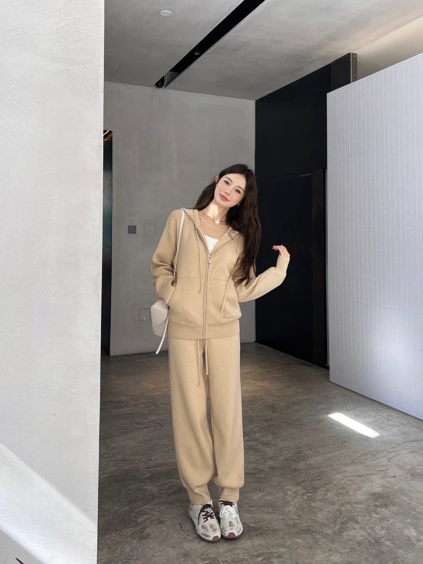 bur 25ss woll tracksuit