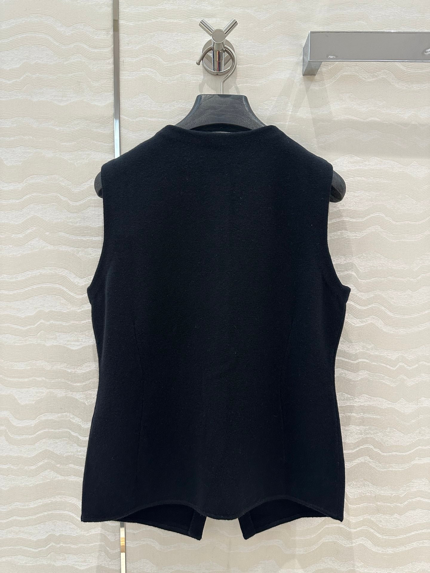 er wool knitted vest