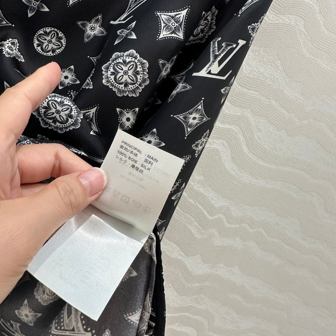 L 25ss silk buttons shirt