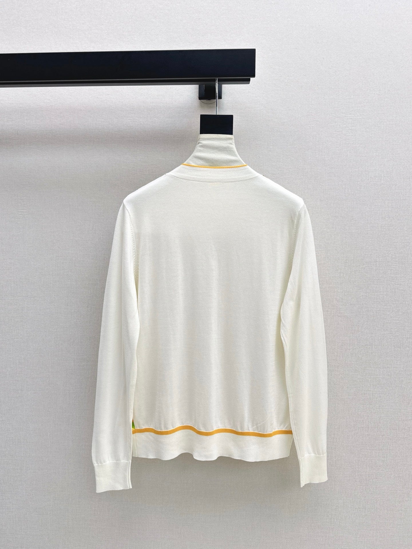 25ss knitted cardigan