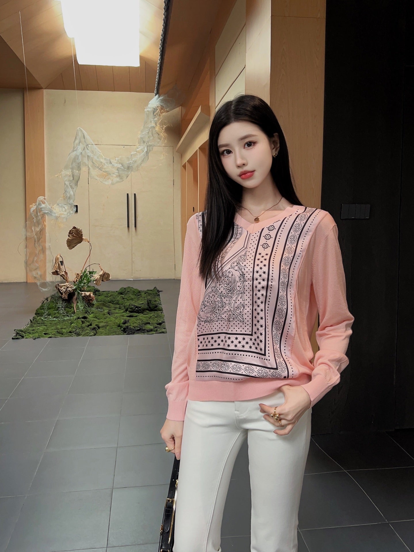 h 25ss knitted sweater