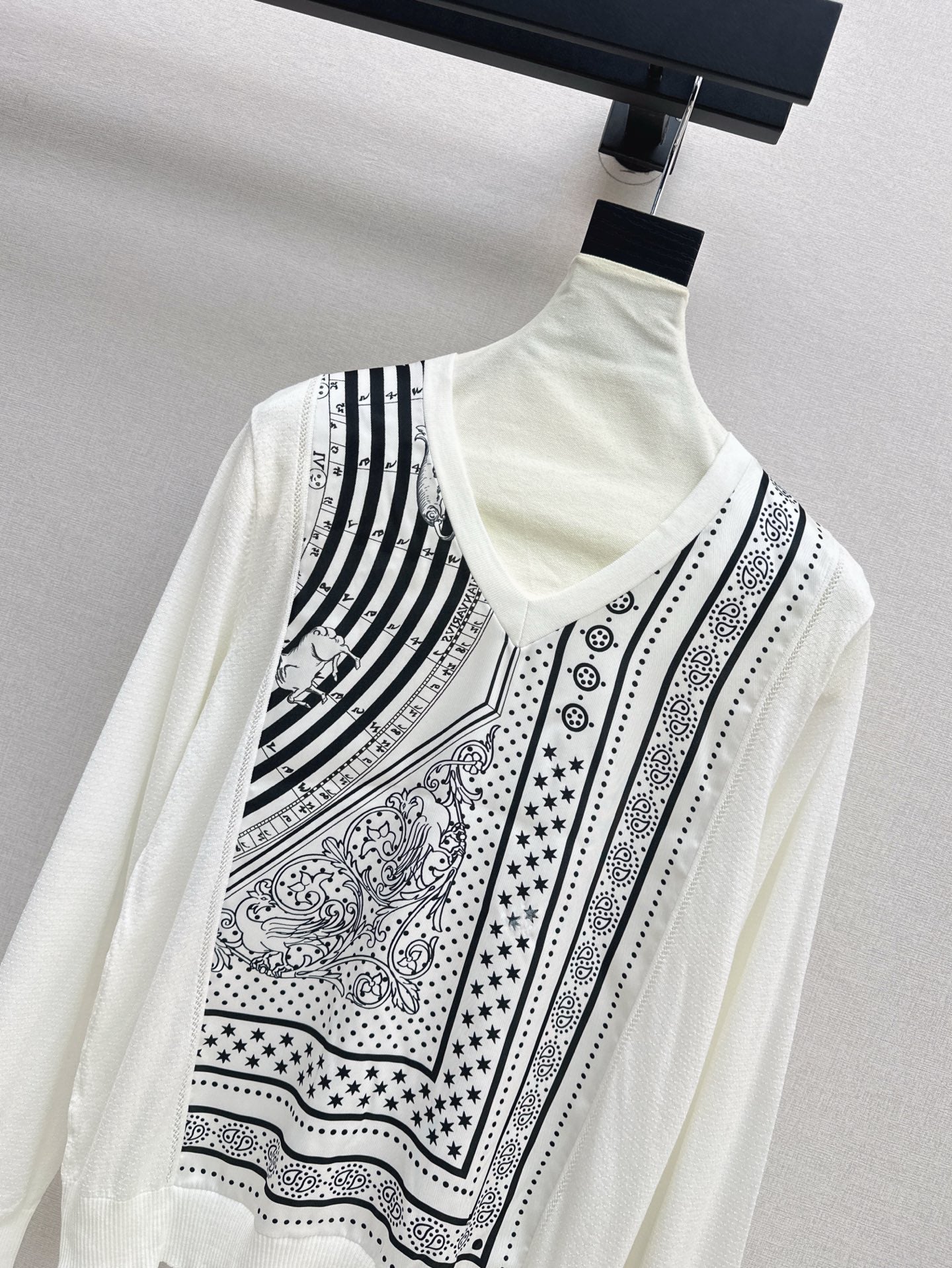 H 25ss knitted sweater