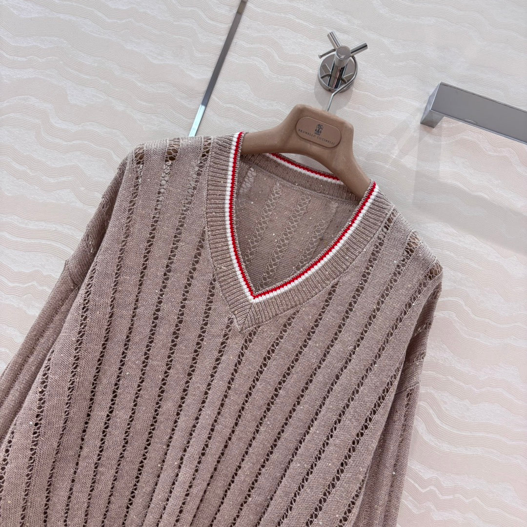 v neck knitted sweater