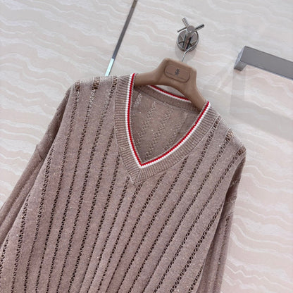 v neck knitted sweater