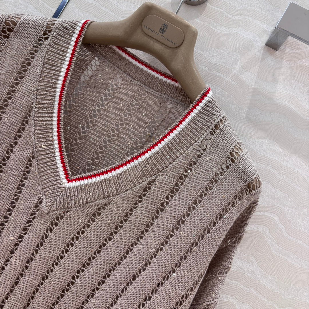 v neck knitted sweater