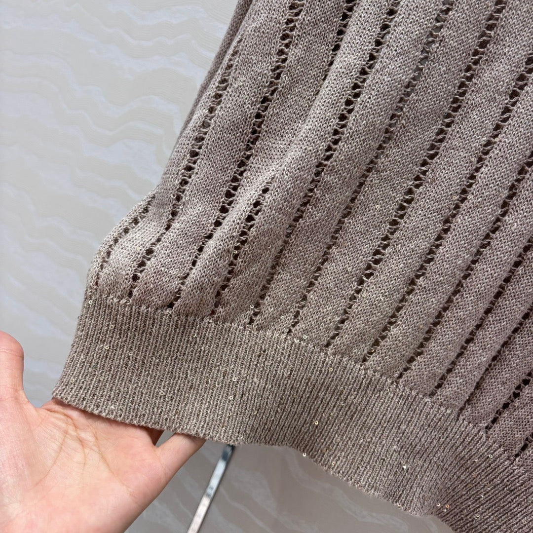 v neck knitted sweater