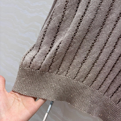 v neck knitted sweater